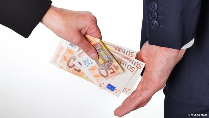 รัฐประหาร 3 ครั้งหลังสุด เรื่องเดิม ๆ ซ้ำ ๆ เขียนไว้เตือนใจ