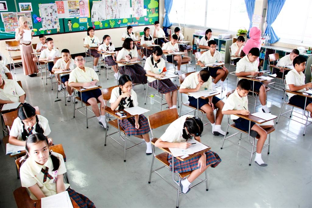 เมื่อนักเรียนโกงการสอบ…