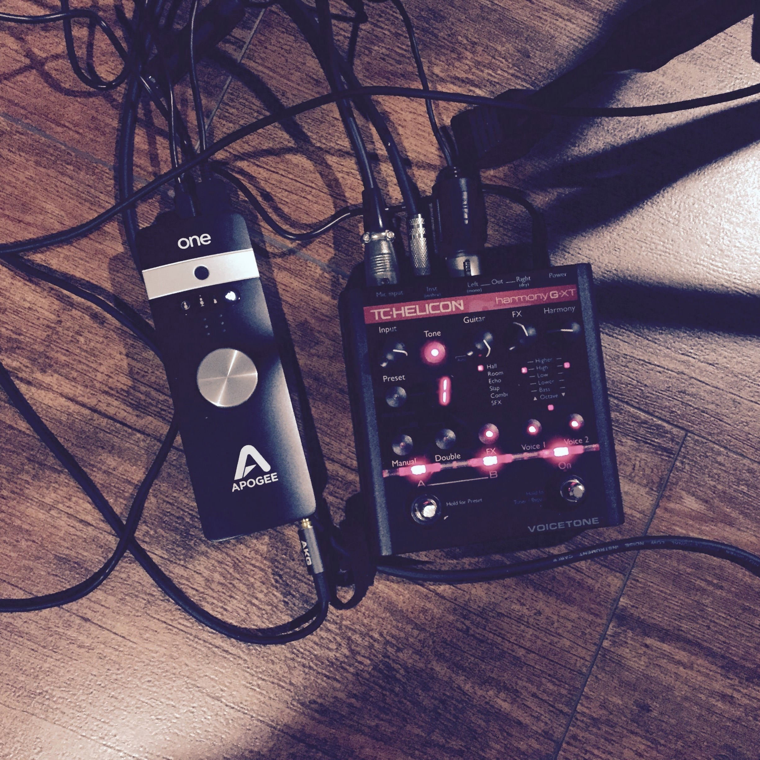 ทดลอง Vocal Harmonizer: TC-Helicon Harmony G-XT