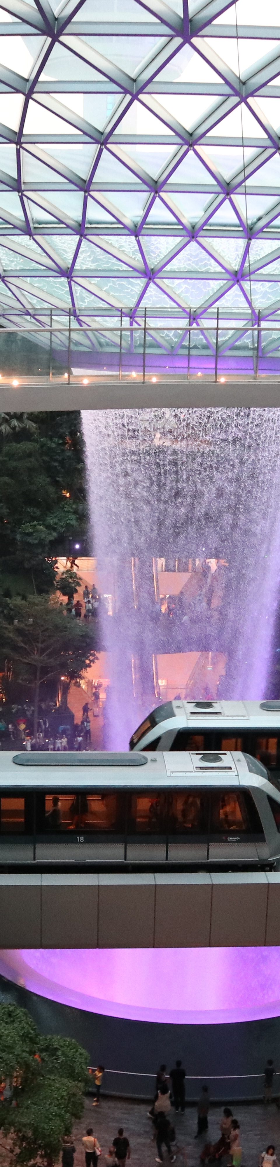 เราสามารถเรียนรู้อะไรจากสิงคโปร์ได้บ้าง?